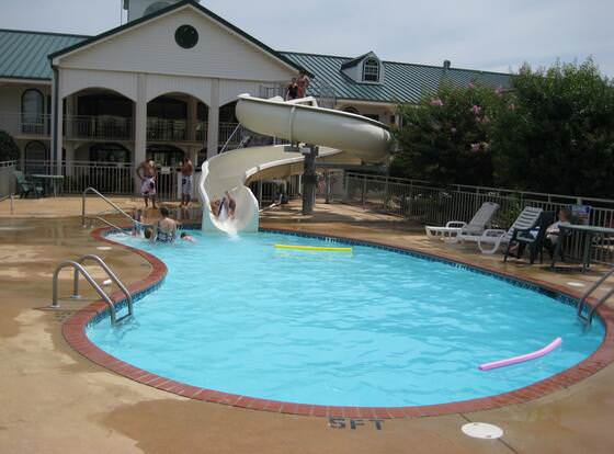 Americana Inn allows check-in for 18 year-old guests