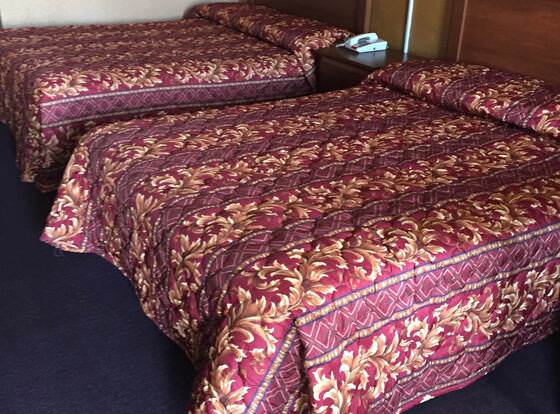 Executive Inn Mercedes allows check-in for 18 year-old guests