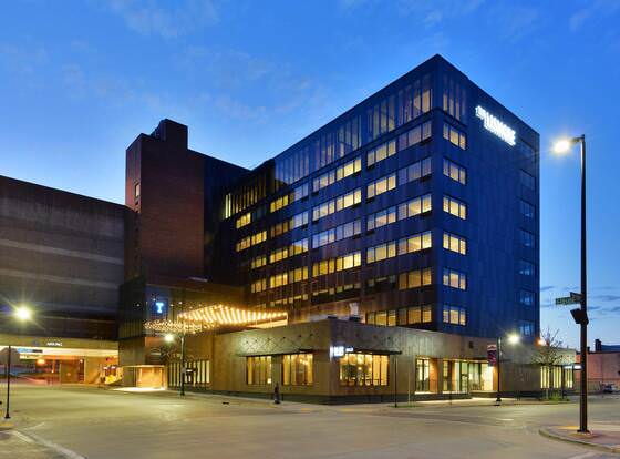 The Lismore Eau Claire - a DoubleTree by Hilton allows check-in for 18 year-old guests