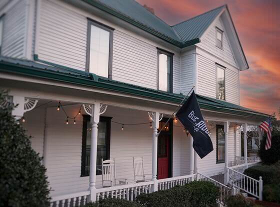 Blue Ridge Inn Bed & Breakfast allows check-in for 18 year-old guests