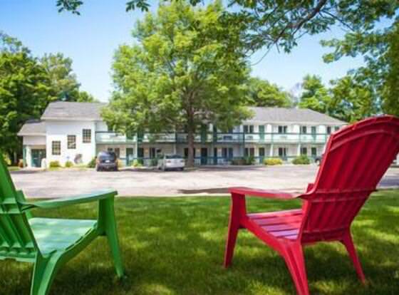 Nordic Lodge allows check-in for 18 year-old guests