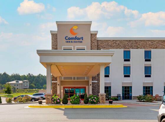 Comfort Inn & Suites allows check-in for 18 year-old guests