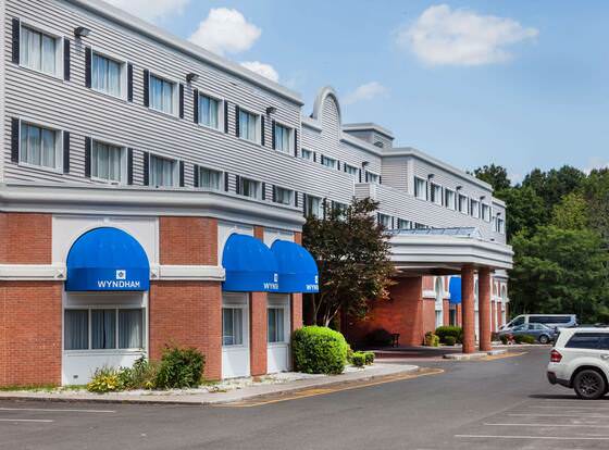 Wyndham Southbury allows check-in for 18 year-old guests