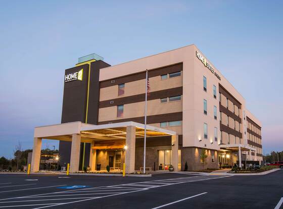 Home2 Suites Newnan allows check-in for 18 year-old guests