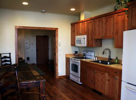 Stanley Town Square Condo Hotel allows check-in for 18 year-old guests