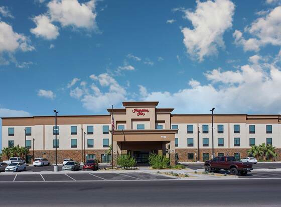 Hampton Inn Parker allows check-in for 18 year-old guests