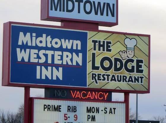 Mid Town Western Inn allows check-in for 18 year-old guests