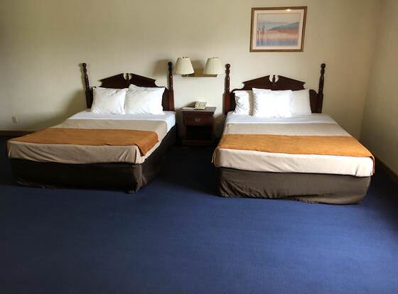 Denison Inn & Suites allows check-in for 18 year-old guests