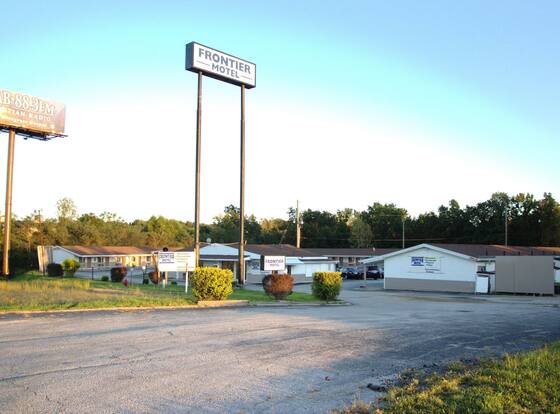 Frontier Motel allows check-in for 18 year-old guests