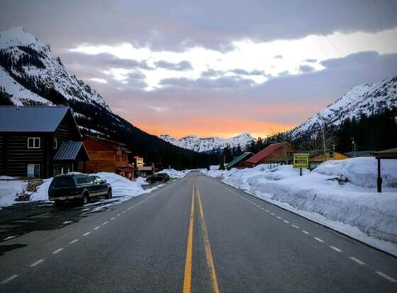 Alpine Motel allows check-in for 18 year-old guests