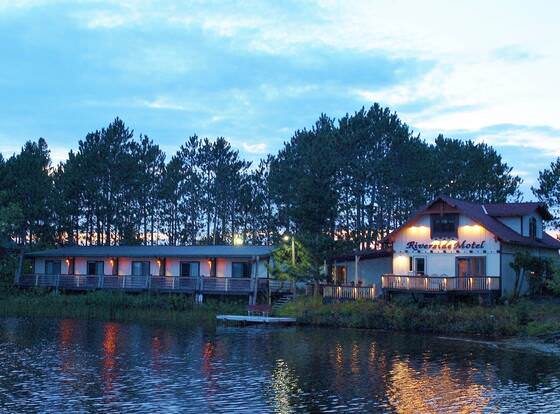 The Riverside Motel allows check-in for 18 year-old guests
