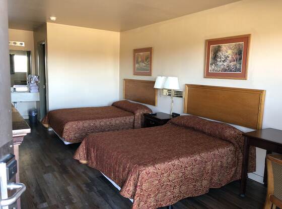 Rosener's Inn and banquet center allows check-in for 18 year-old guests