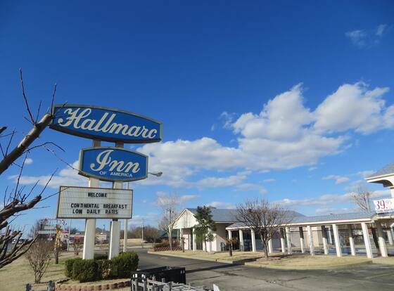 Hallmarc Inn allows check-in for 18 year-old guests