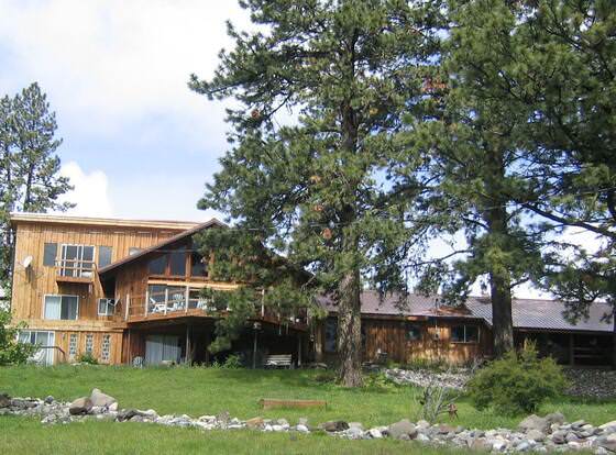 Whitebird Summit Lodge allows check-in for 18 year-old guests