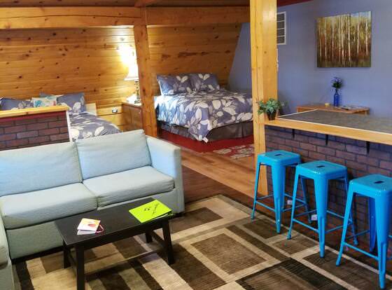 Mooseberry Cabin allows check-in for 18 year-old guests