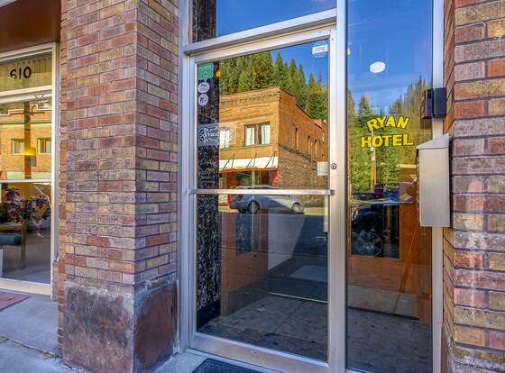 Ryan Hotel allows check-in for 18 year-old guests