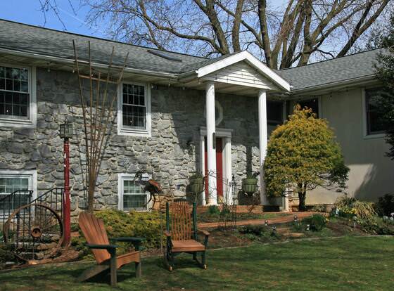 Carriage Corner Bed & Breakfast allows check-in for 18 year-old guests