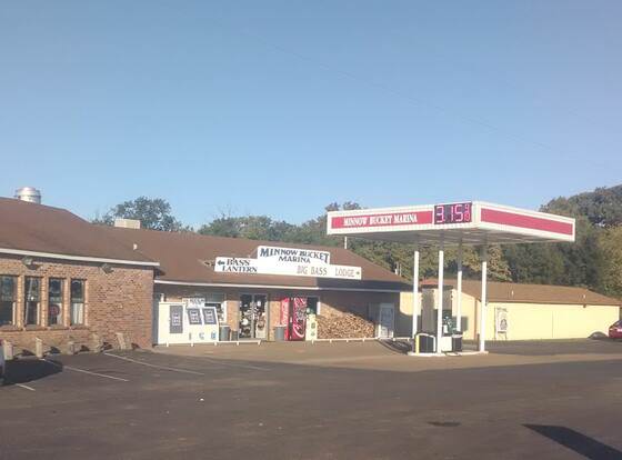 Minnow Bucket Resort allows check-in for 18 year-old guests