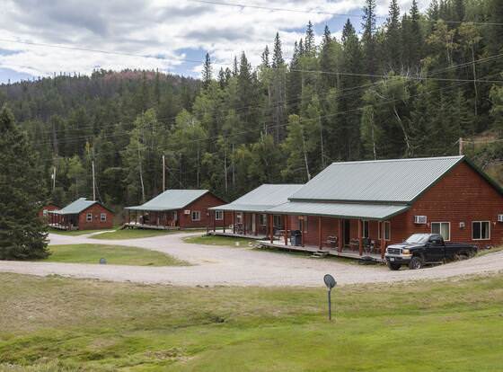 Cole Cabins allows check-in for 18 year-old guests