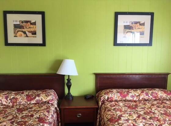 Economy Inn allows check-in for 18 year-old guests