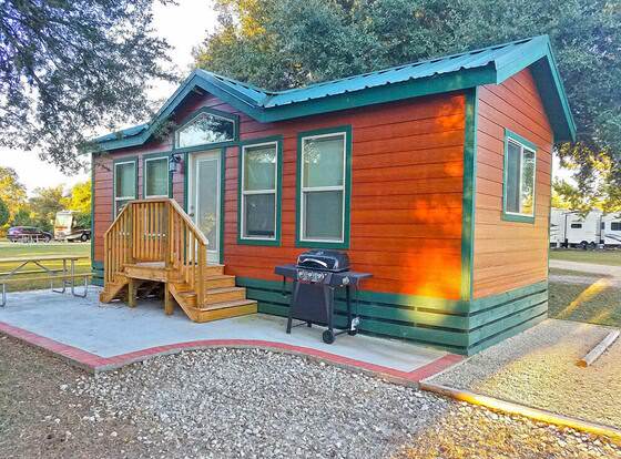 Colorado River Camping Resort allows check-in for 18 year-old guests