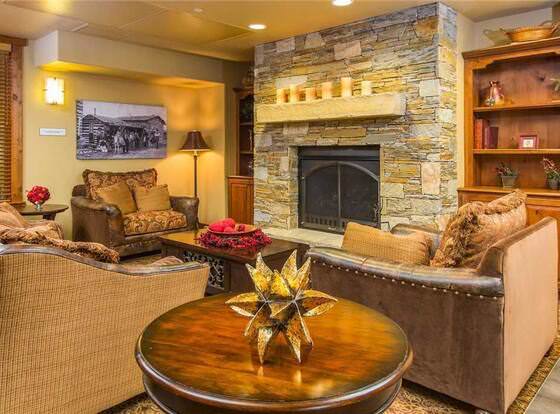 6106 Bear Lodge, Trappeur's Crossing Apartment 5 allows check-in for 18 year-old guests