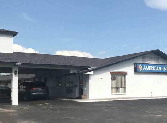 American inn allows check-in for 18 year-old guests