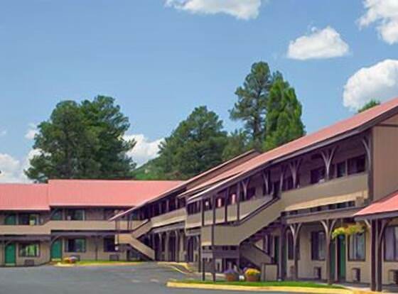 Branding Iron Motel allows check-in for 18 year-old guests