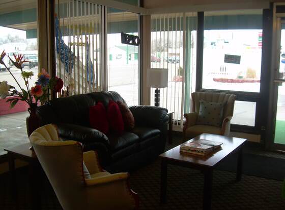 83 Motel allows check-in for 18 year-old guests
