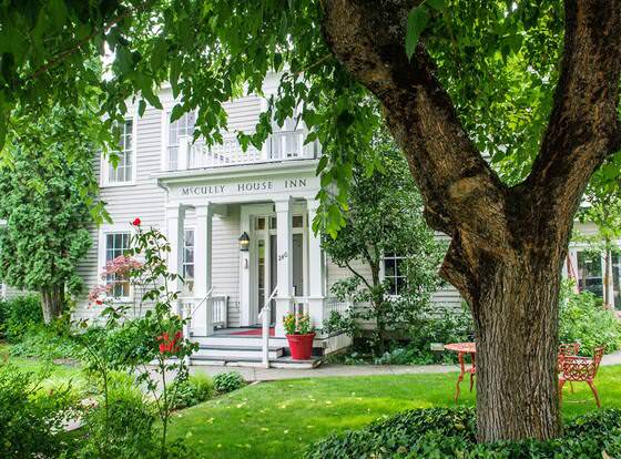 McCully House Inn allows check-in for 18 year-old guests