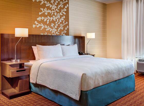 Fairfield Inn & Suites by Marriott Charlottesville Downtown/University Area allows check-in for 18 year-old guests