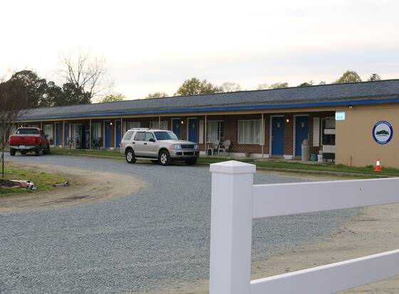 Four Oaks Lodging & RV Resort allows check-in for 18 year-old guests