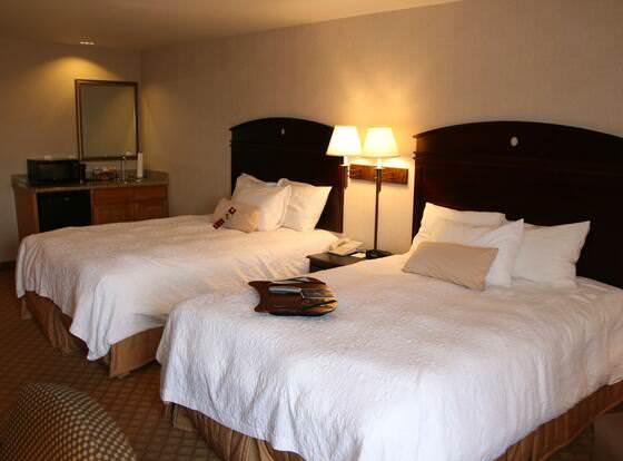 Hampton Inn & Suites Gallup allows check-in for 18 year-old guests