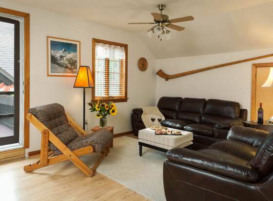 Swiss Woods B&B Inn allows check-in for 18 year-old guests