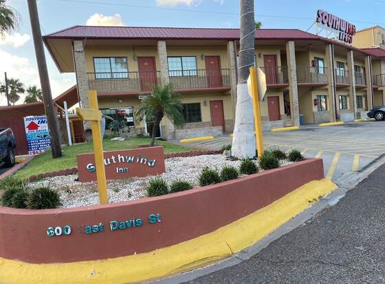 Southwind Inn allows check-in for 18 year-old guests