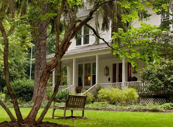 The White Oak Inn allows check-in for 18 year-old guests