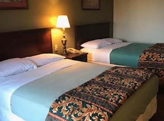 Cactus Inn and Suites allows check-in for 18 year-old guests