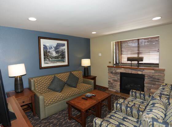 Lake Tahoe by Grand Vacations allows check-in for 18 year-old guests