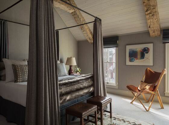 Public House Lofts allows check-in for 18 year-old guests