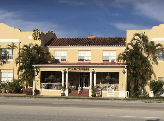 Seminole Inn allows check-in for 18 year-old guests